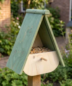 Voederhuis plateau in de tuin – The Bird Family