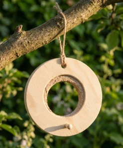 Vogelmousse voederring blank in de tuin – The Bird Family
