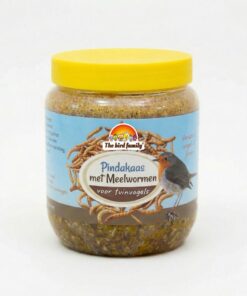Vogelpindakaas met meelwormen